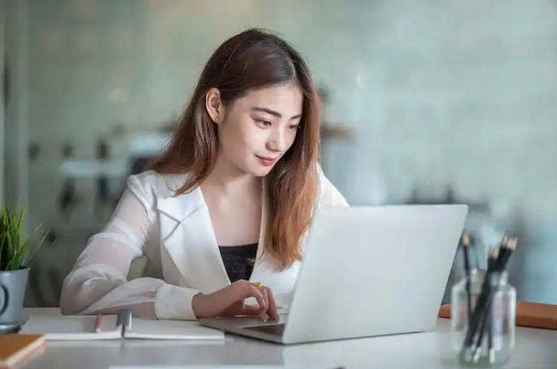 西安網頁設計公司輪播圖4